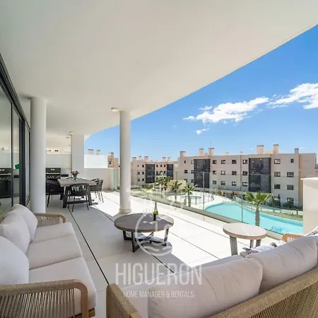 Higueronrentals The Palm